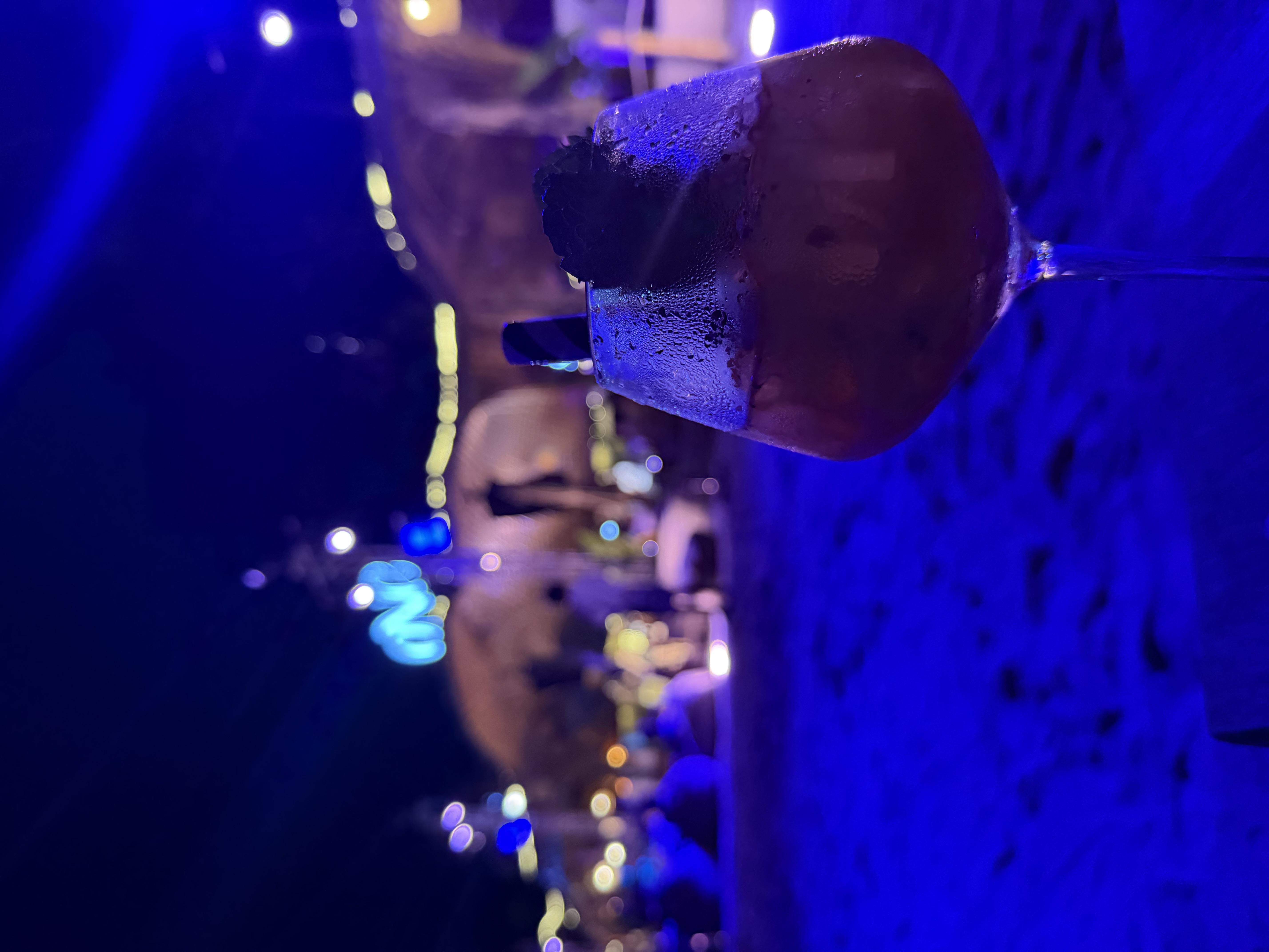 三亚海棠湾：36.ONE低消气泡果茶
